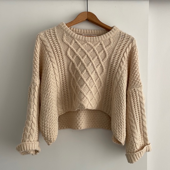 Sweaters - SOLD Cropped Cable Knit Sweater
